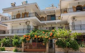 Apartments Tania